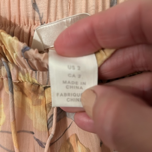 H&M Floral Tie-Back Top and pants - Picture 6 of 7